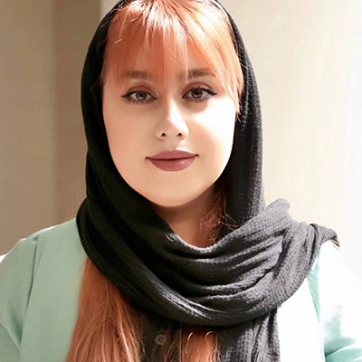 تیم آذر آنلاین- مینا سیف اله زاده